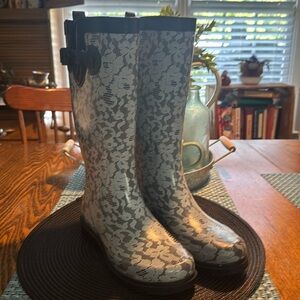 Capelli New York Tall Rain Boots Black & Gray Lace - size 7